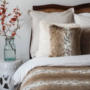 Plaid thriller en fausse fourrure gris foncé