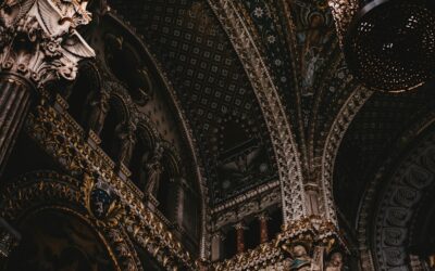 Dark Academia : Pourquoi cette mélancolie esthétique nous soigne